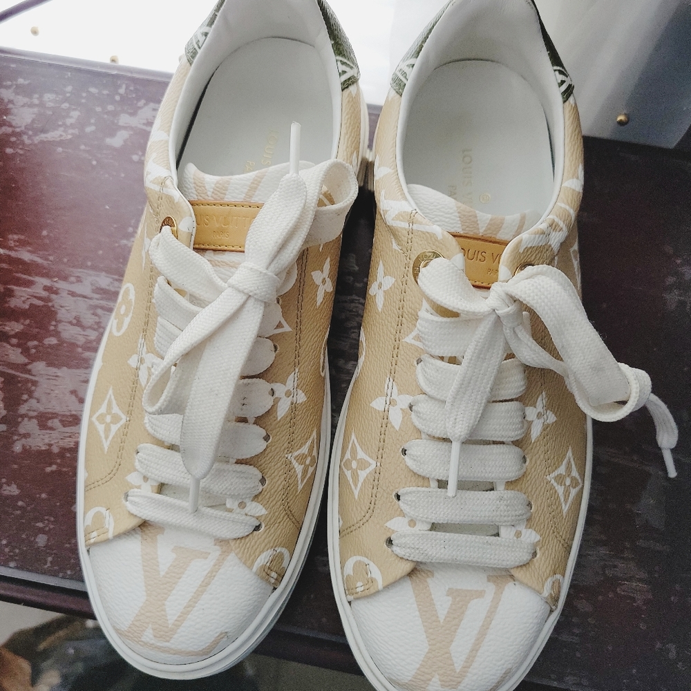Louis Vuitton 's sneakers - Picture 2 of 12